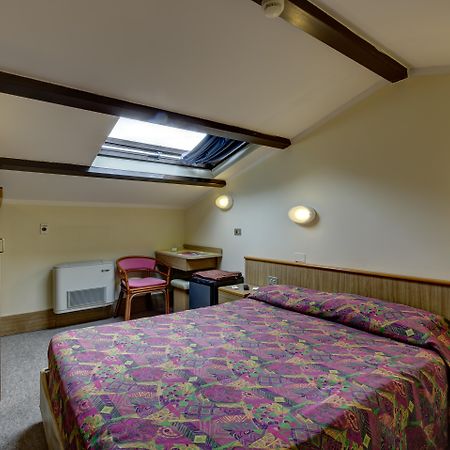 Hotel Leonardo Da Vinci Лімоне-суль-Гарда Екстер'єр фото